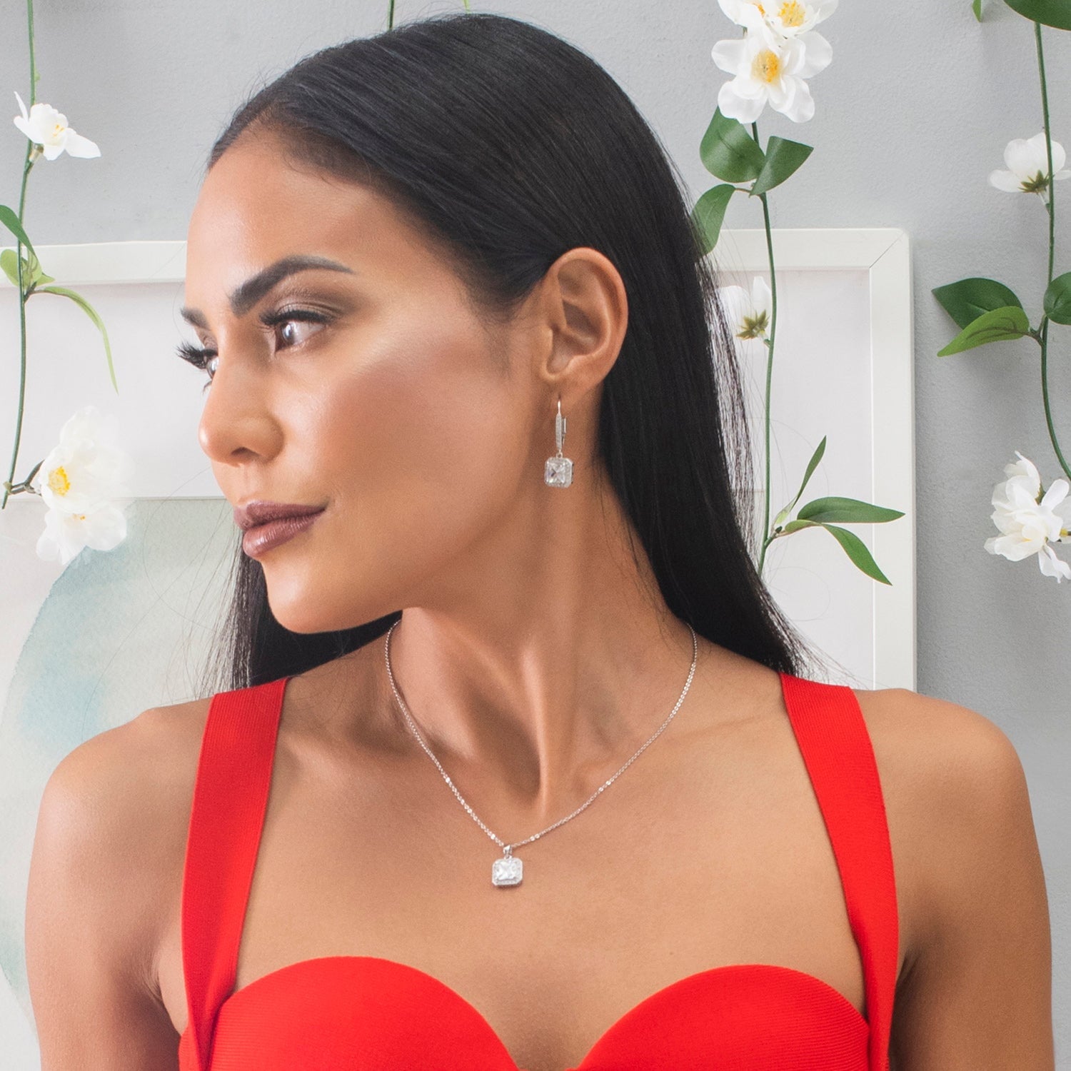 Ivy 18k White Gold Plated Dangle Earring and Necklace Jewelry Set with Simulated Diamond Crystals