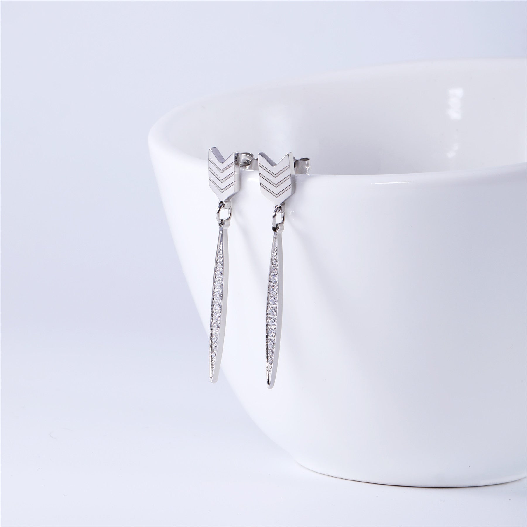 Addison 18k White Gold Plated Arrow Drop Dangle Earrings with Simulated Diamond Crystals — Final Sal
