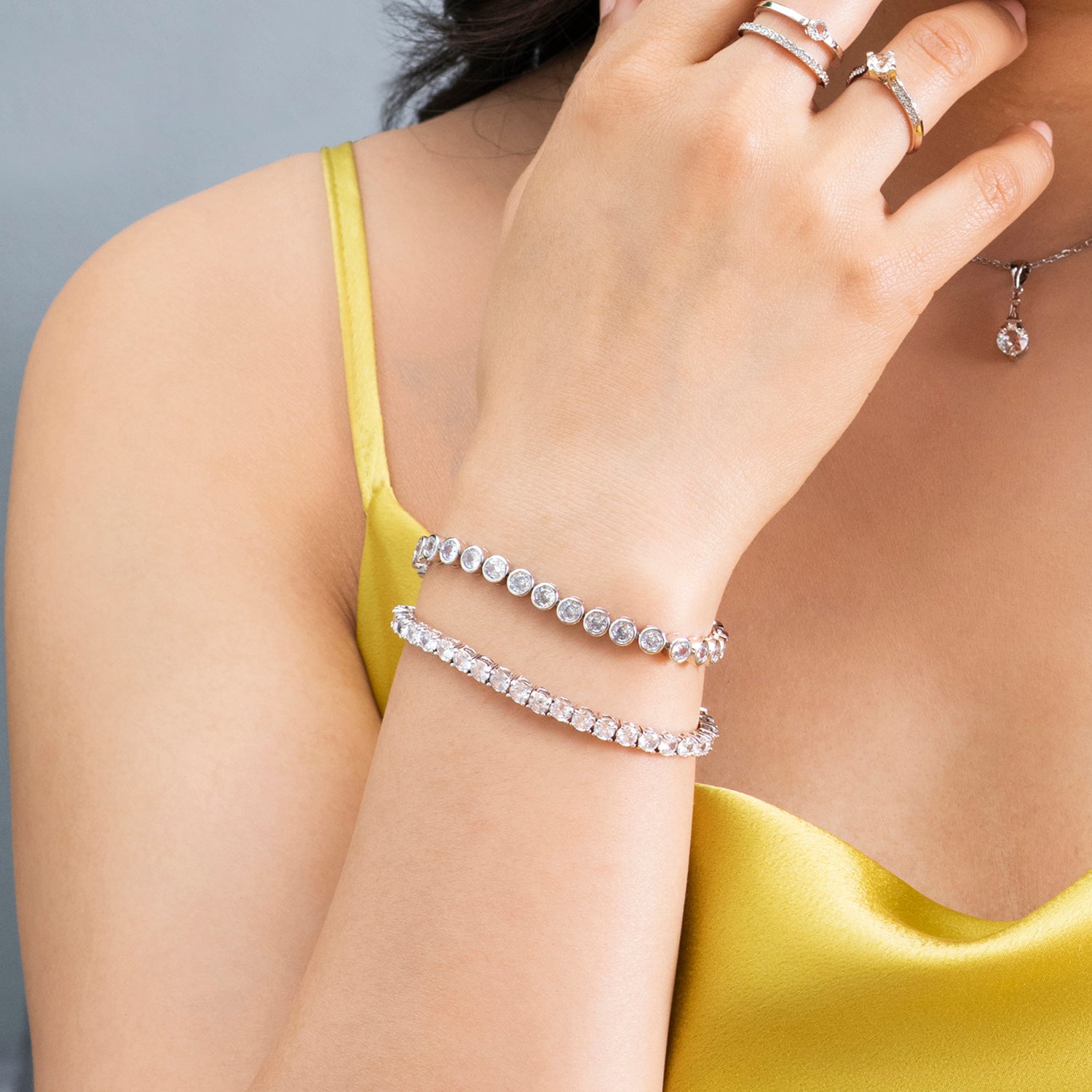 Joelle 18k White Gold Plated Tennis Bracelet with Simulated Diamond Crystals