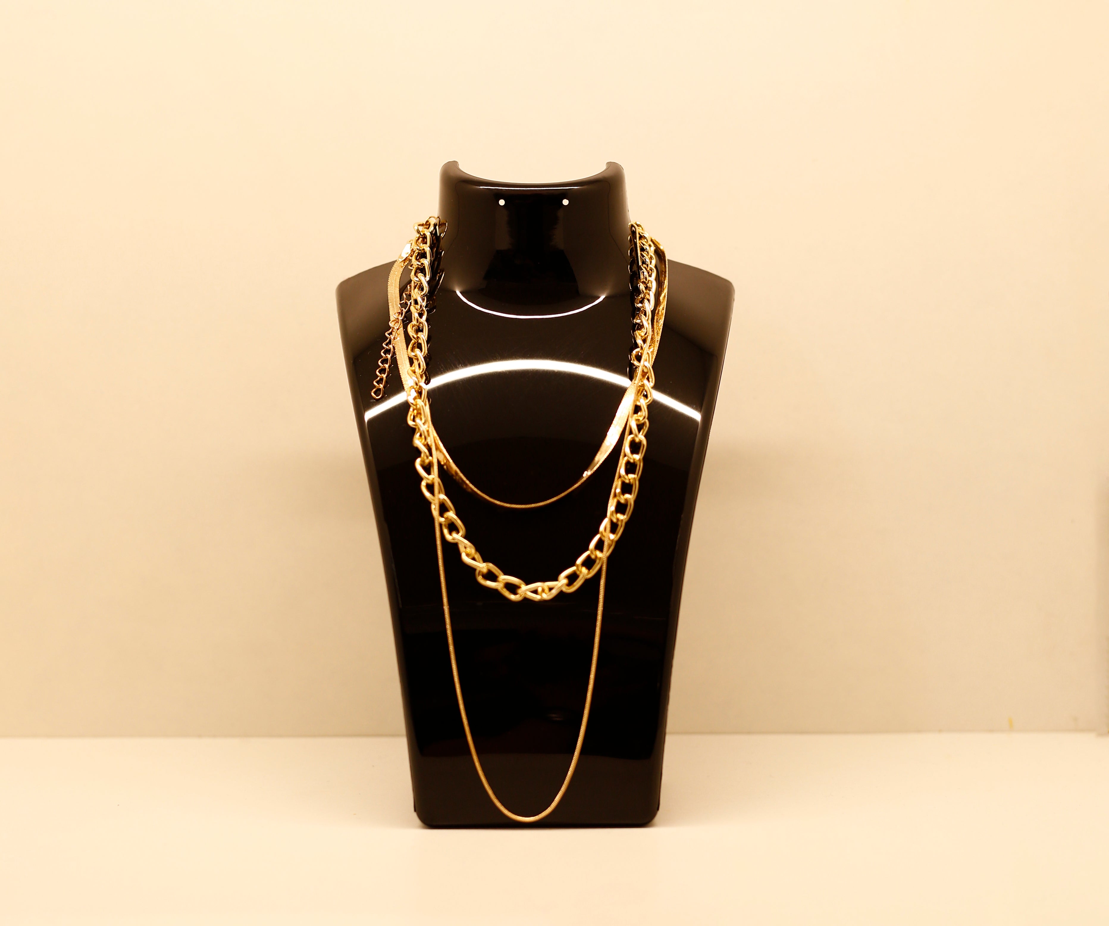 Here Are Top 5 Occasions When Gifting Crystal Jewelry Would Be Perfect