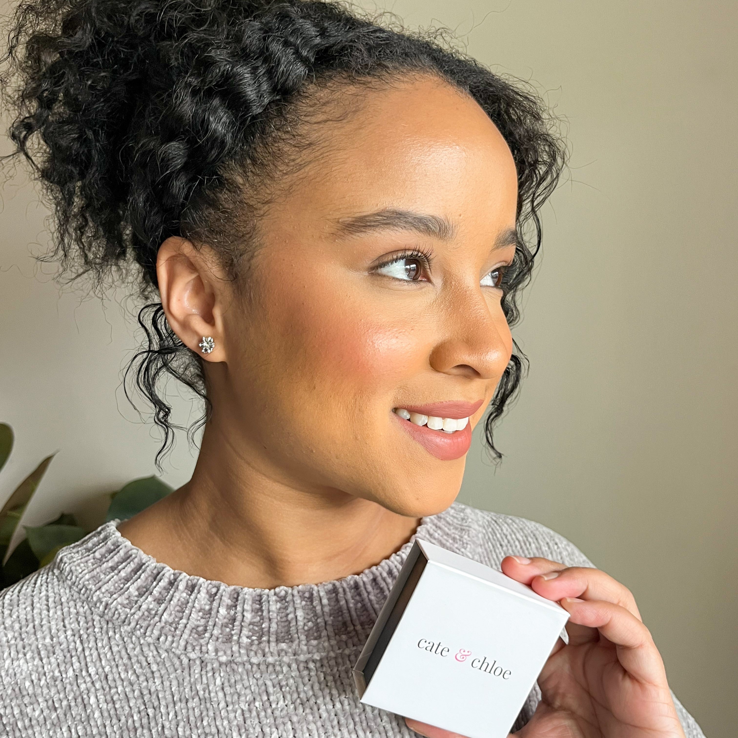 graduation gifts for daughter jewelry