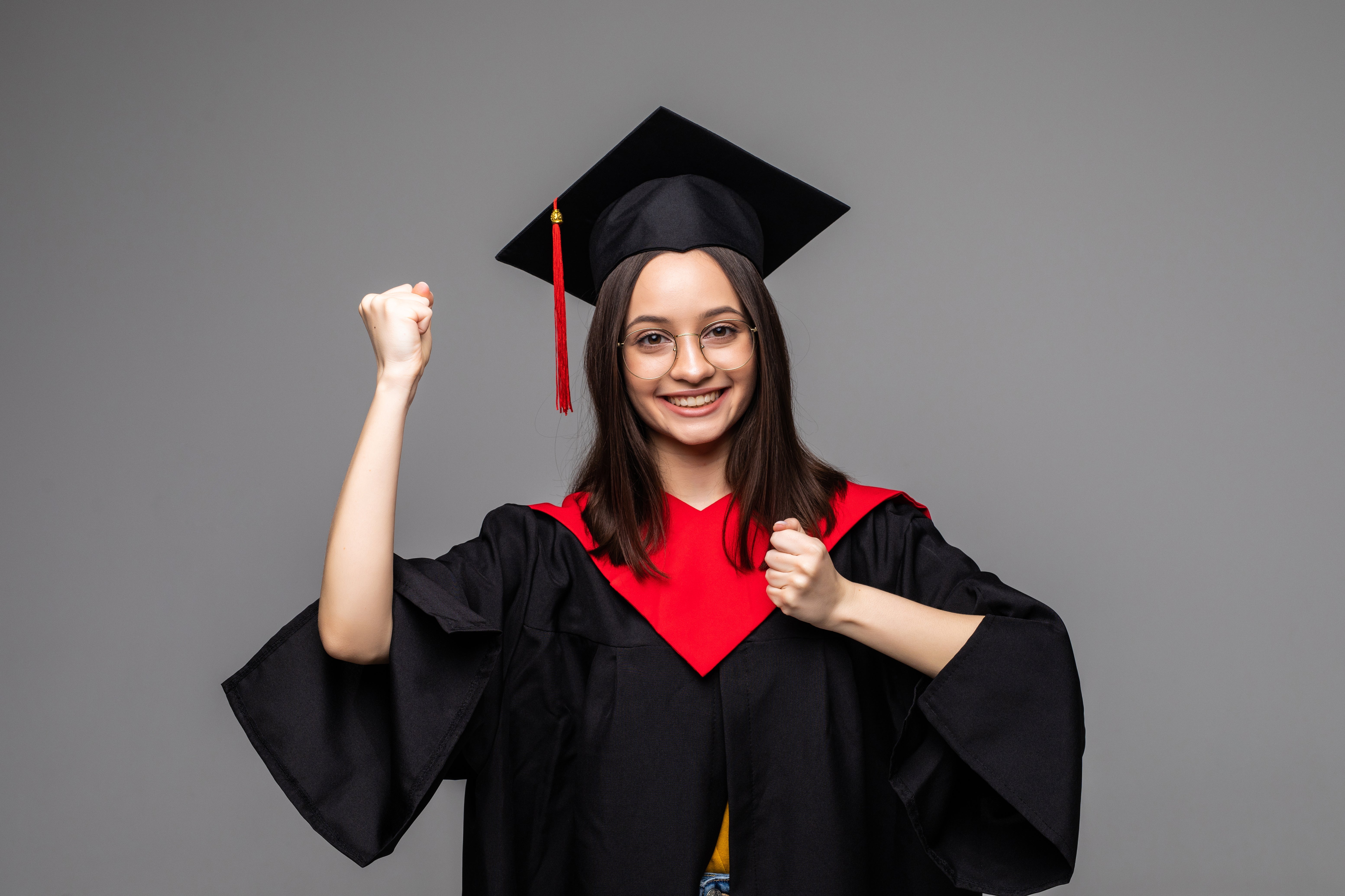 Celebrate Achievements with Elegance: Cate &amp; Chloe's Graduation Sale