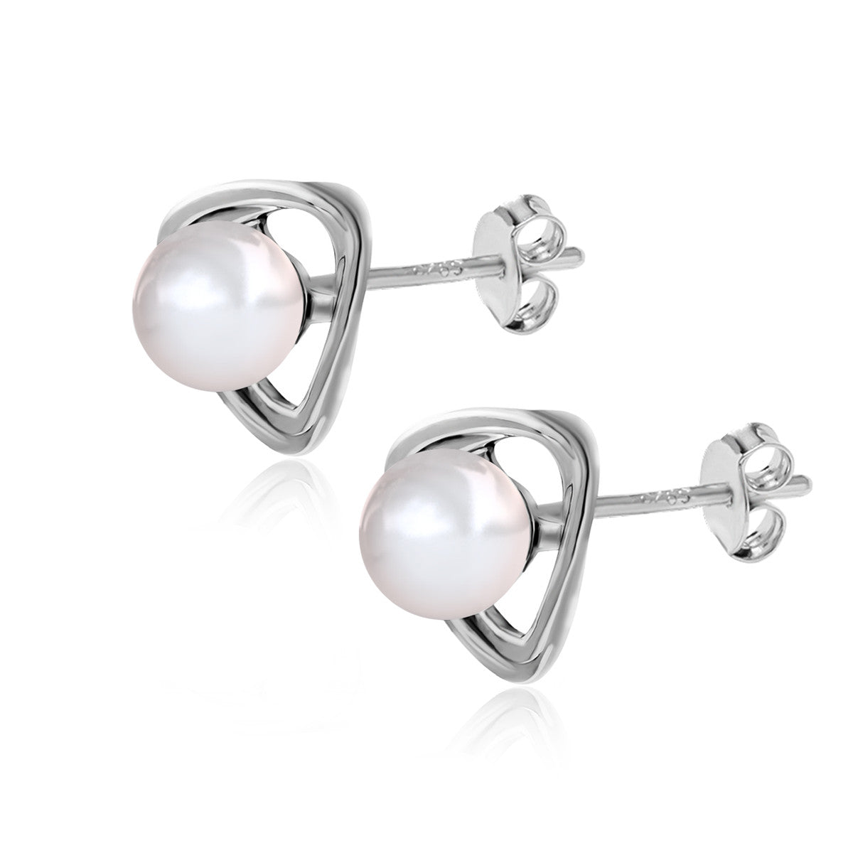 Winnie 18k White Gold Plated Pearl Stud Earrings