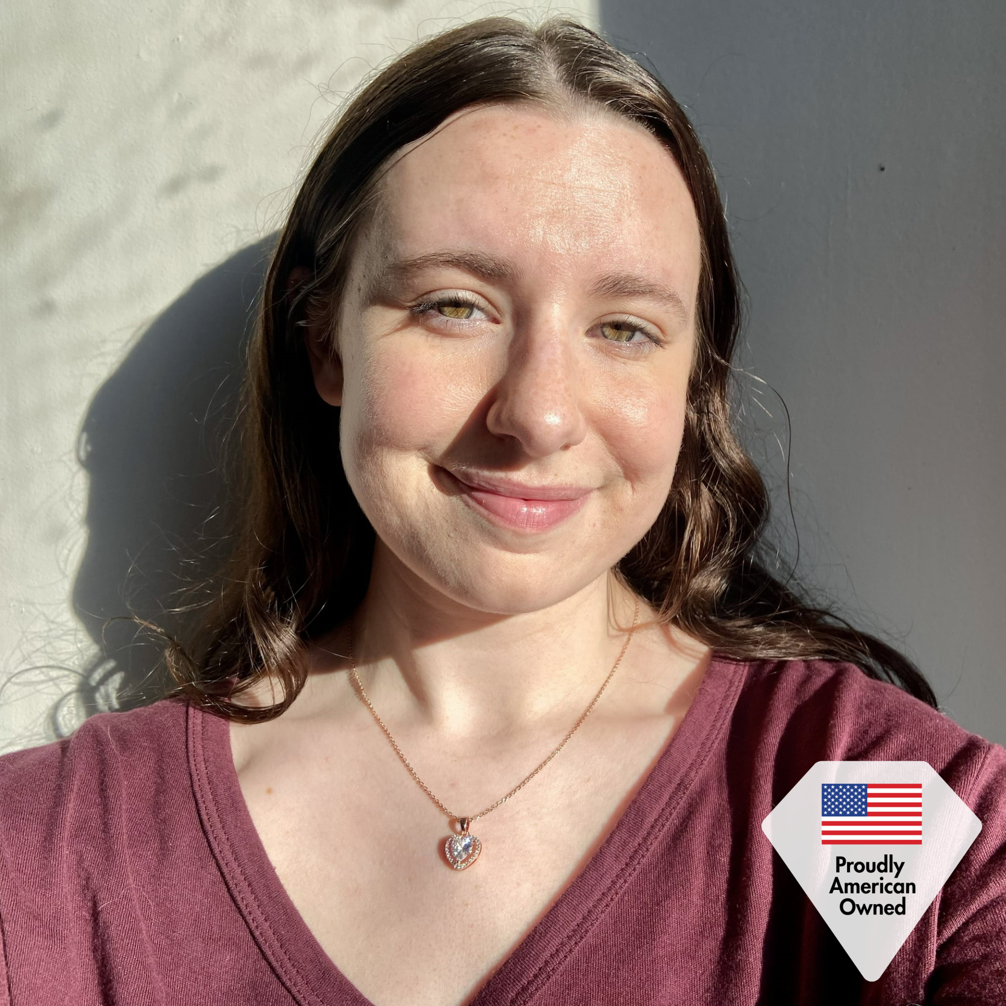 Amora 18k White Gold Plated Halo Heart Pendant Necklace with Simulated Diamond Crystals