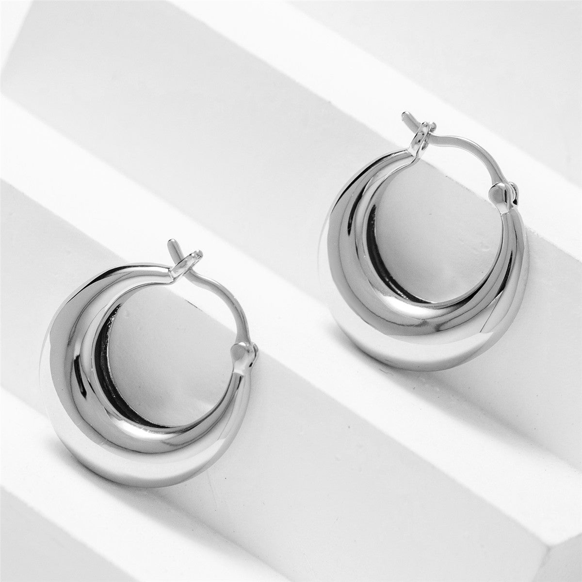 Jacqueline 18k White Gold Plated 21mm Chunky Hoop Earrings
