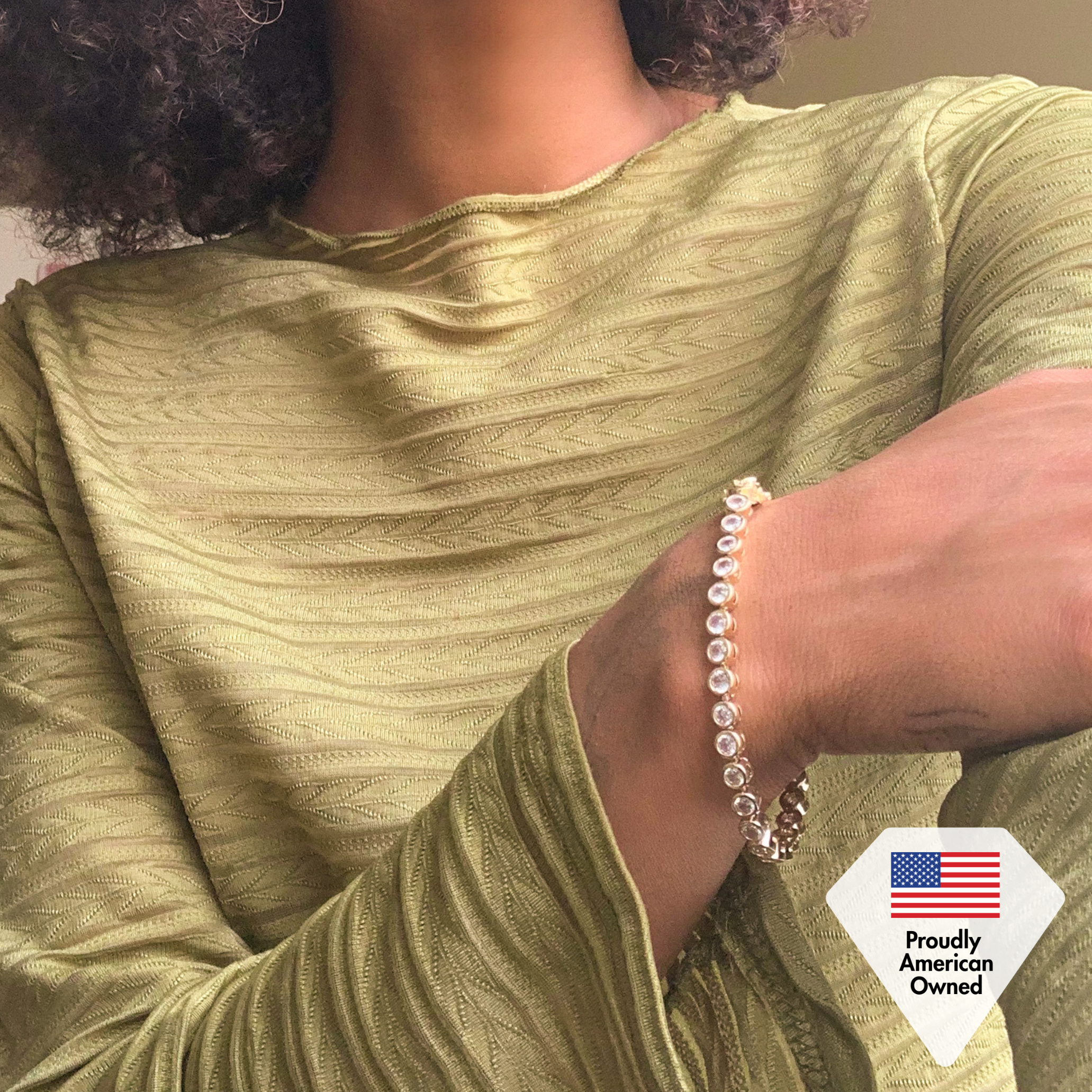 Joelle 18k White Gold Plated Tennis Bracelet with Simulated Diamond Crystals