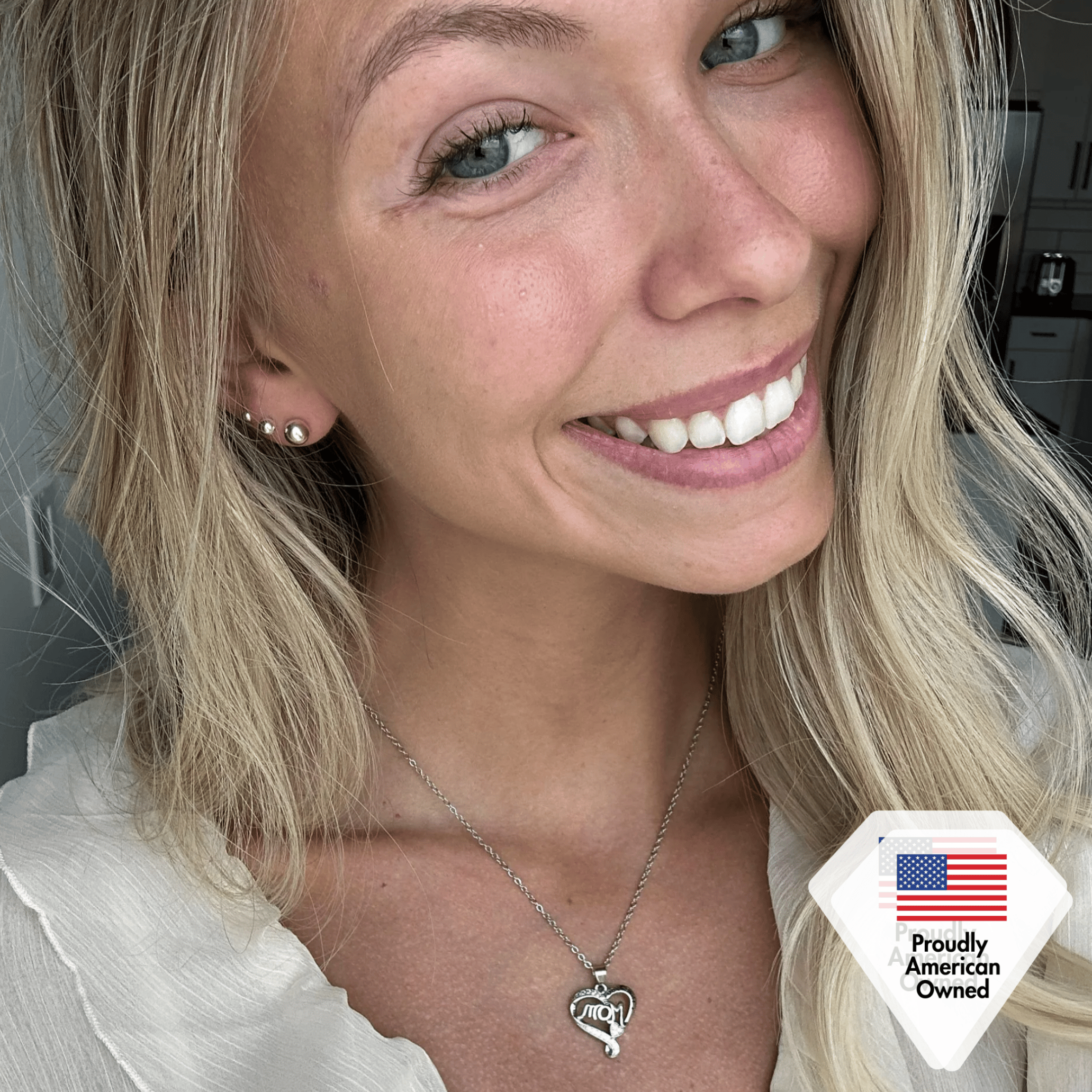 Karina 18k White Gold Plated Mom Heart Pendant Necklace with Simulated Diamond Crystals