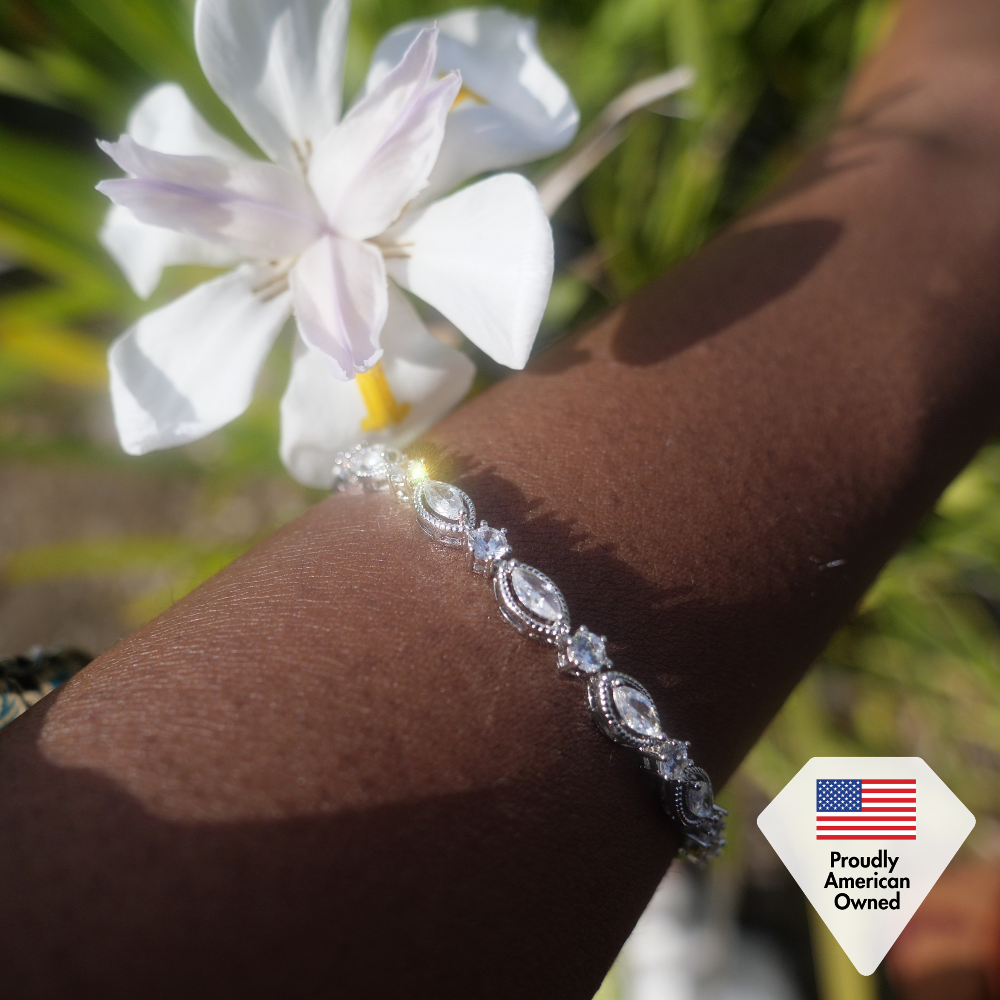 Moira 18k White Gold Plated Tennis Bracelet with Simulated Diamond Crystals