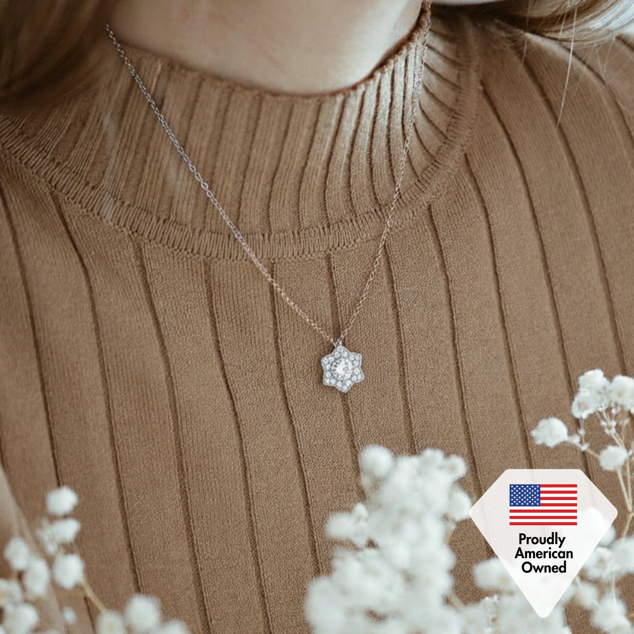 Poppy 18k White Gold Plated Necklace with Simulated Diamond Crystals