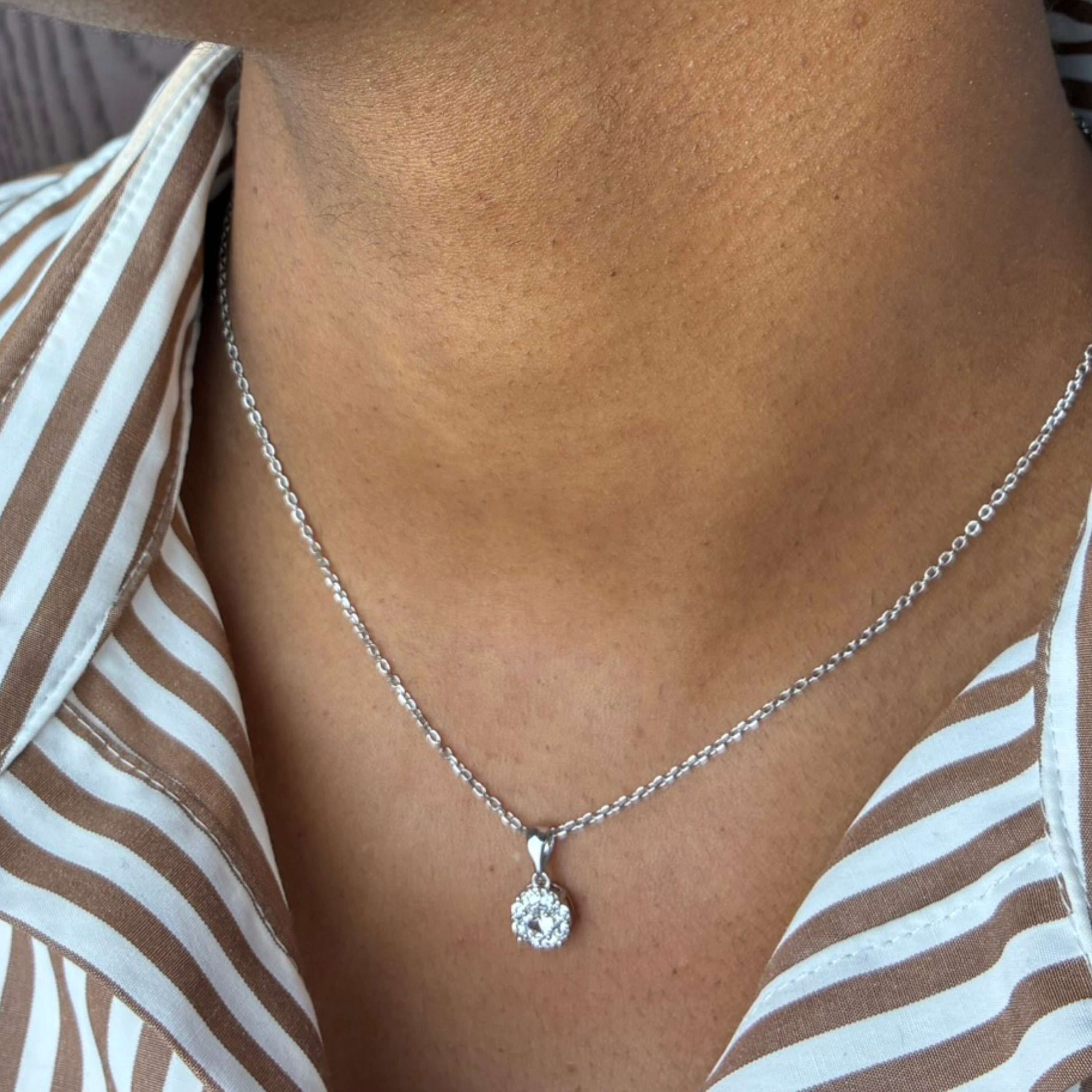 Ruth 18k White Gold Plated Silver Pendant Necklace with Swarovski Crystals - FAB FAV