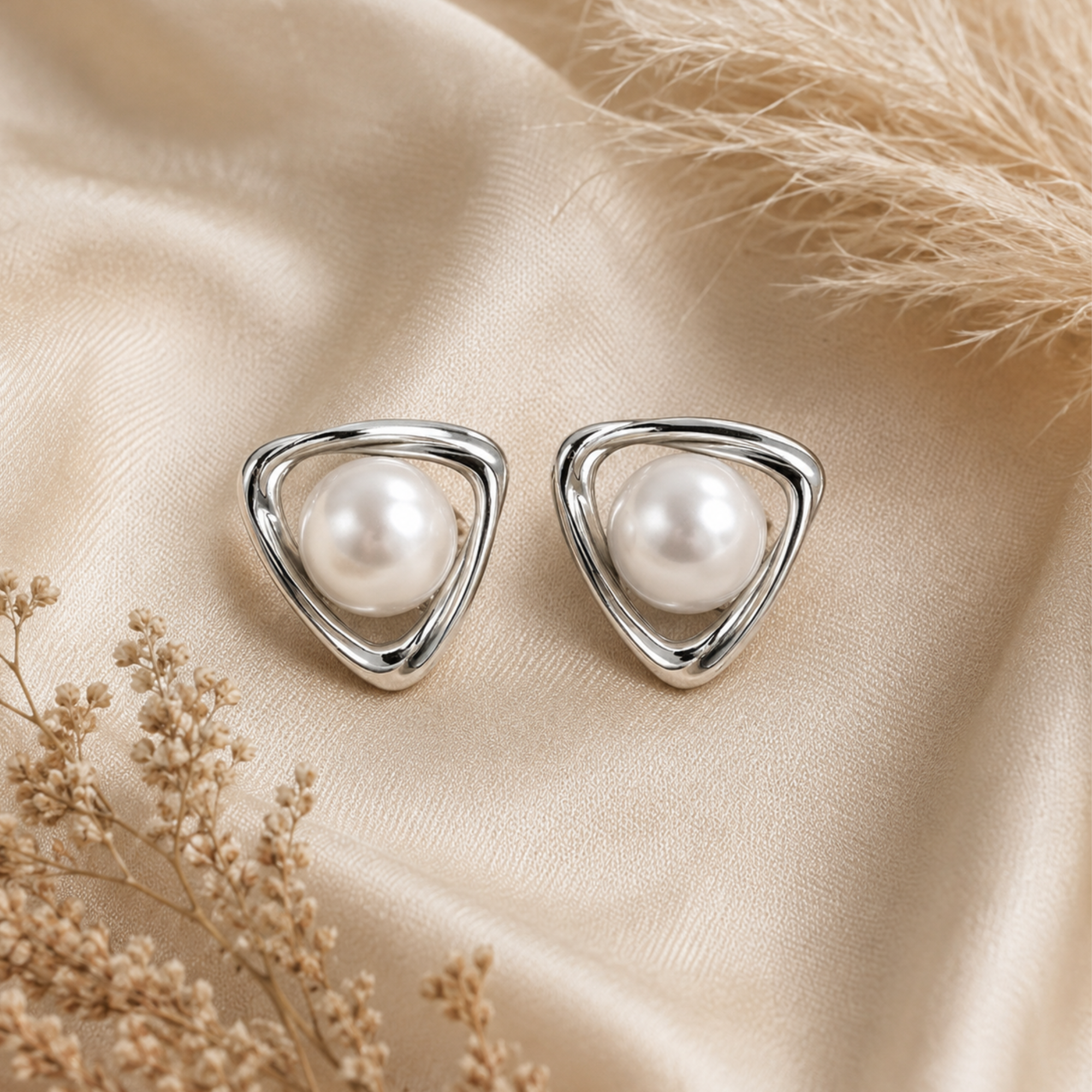 Winnie 18k White Gold Plated Pearl Stud Earrings - FAB FAV